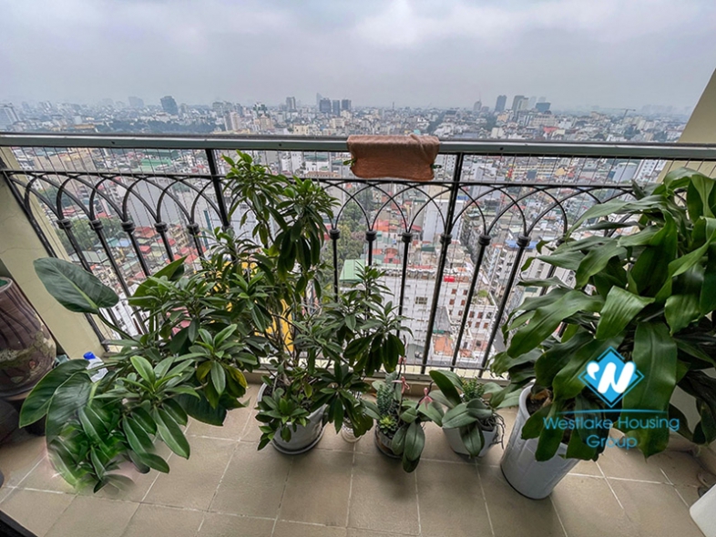 Three-bedroom duplex apartment for rent in Hoang Thanh Tower.